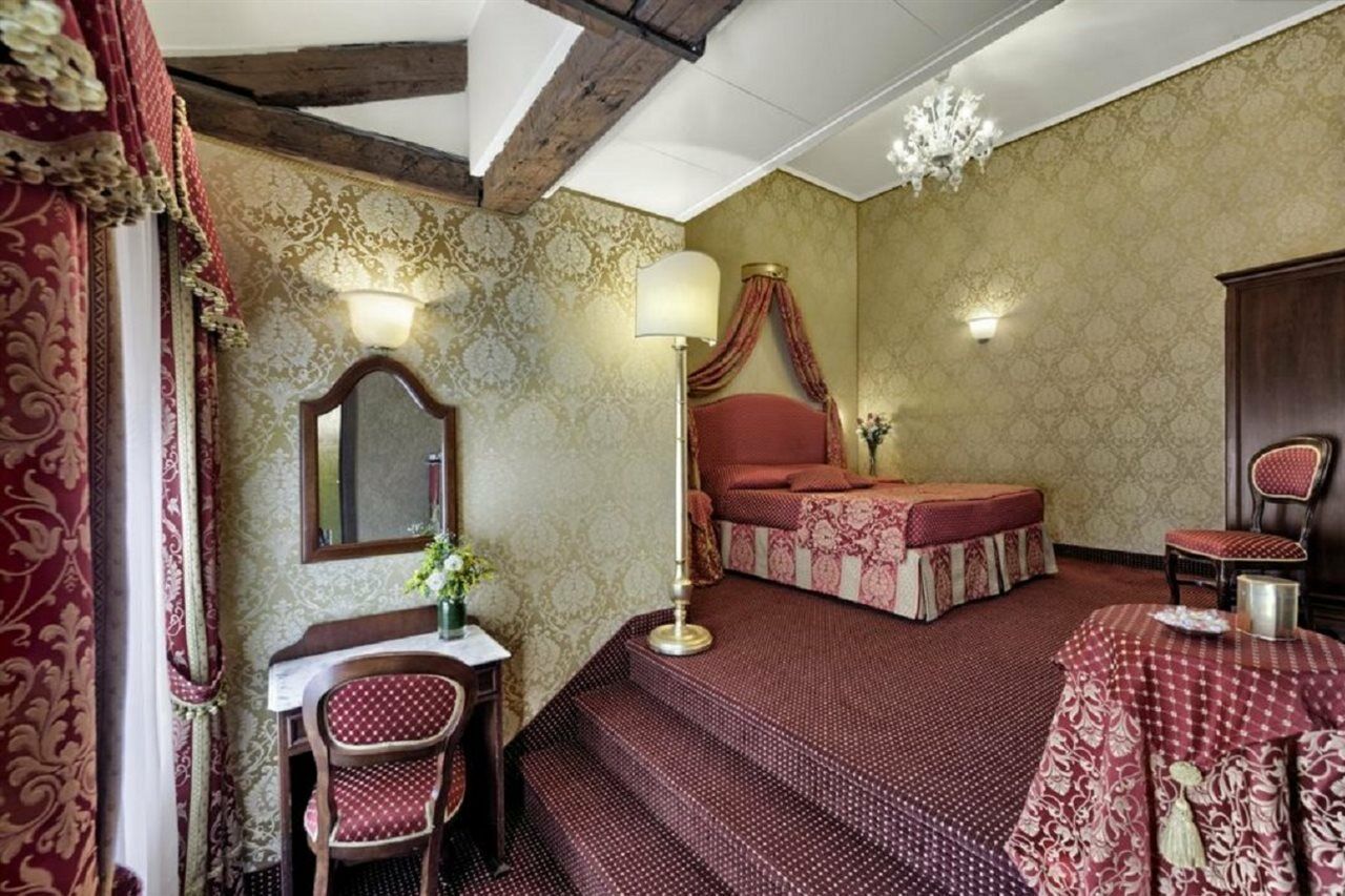 Pausania Hotel Venice
